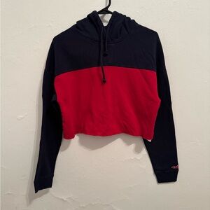 Women's hollister cropped hoodie